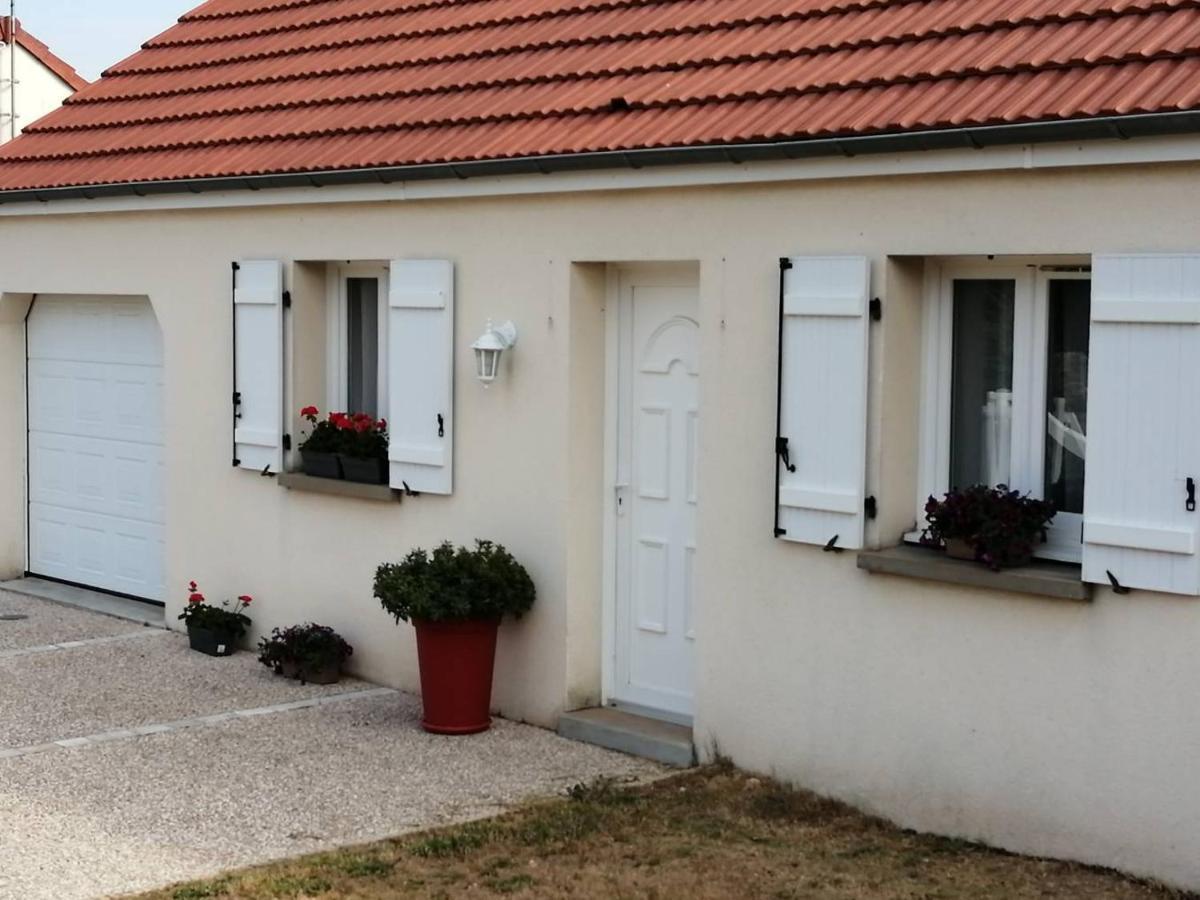 Maison Independante Lailly-en-Val 外观 照片
